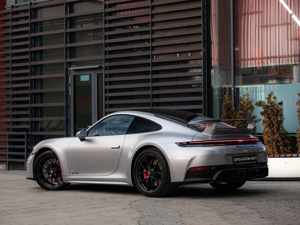 911 Carrera 4 GTS