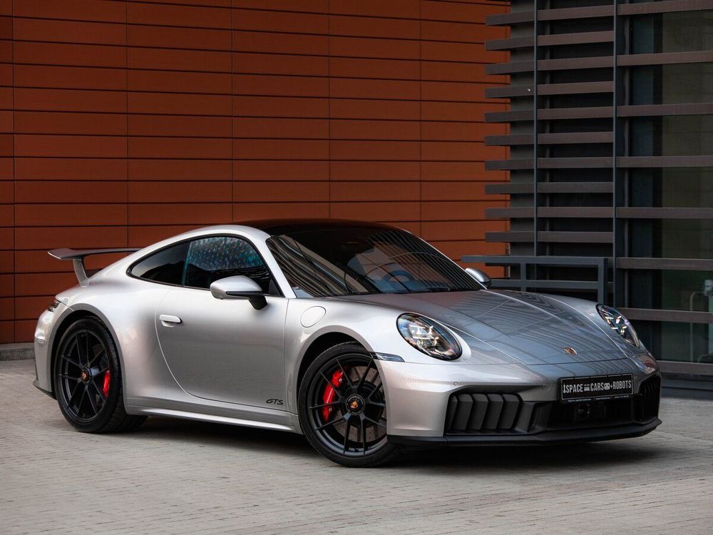 911 Carrera 4 GTS