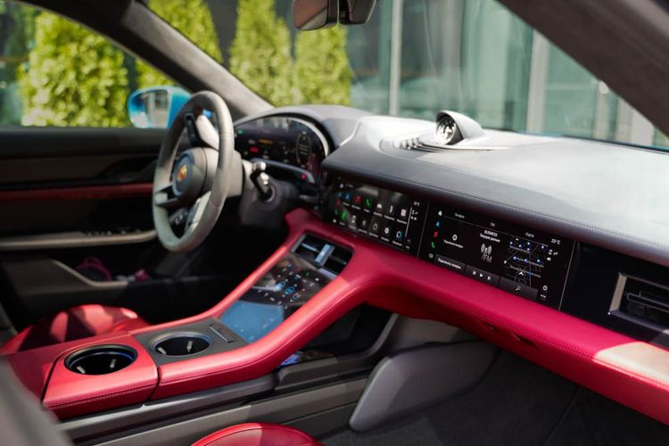 Porsche Taycan Turbo