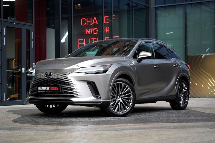 Lexus RX 450h+ Luxury