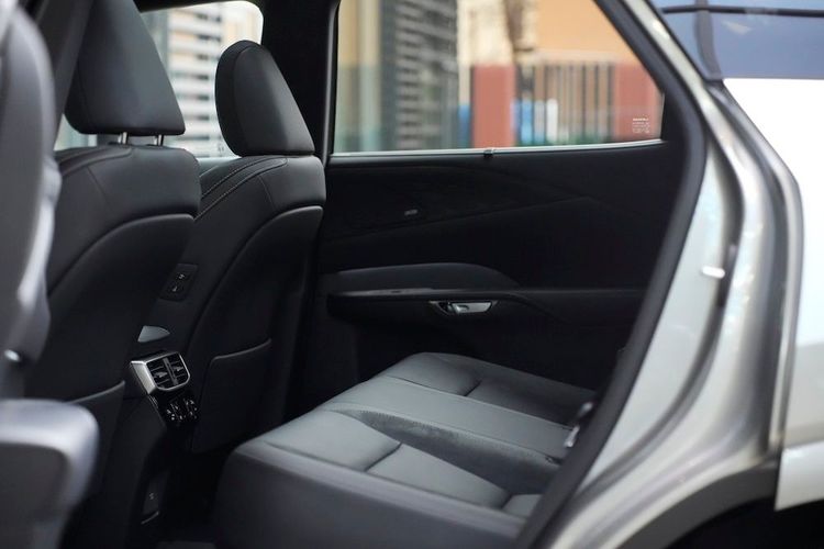 Lexus RX 450h+ Luxury