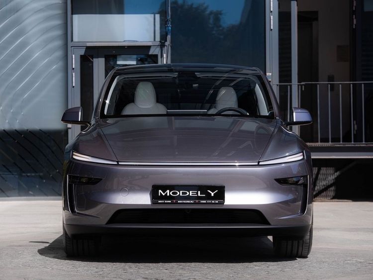 Tesla Model Y Long Range