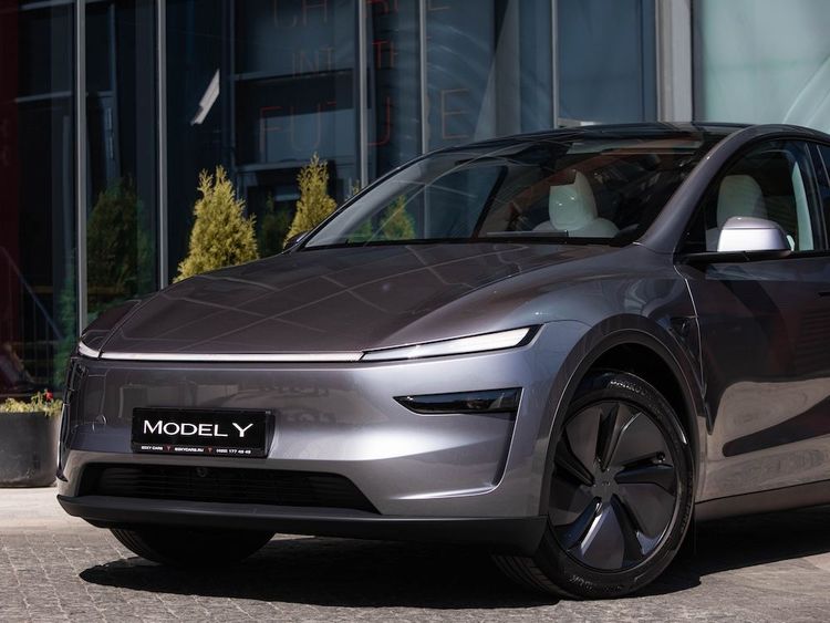 Tesla Model Y Long Range