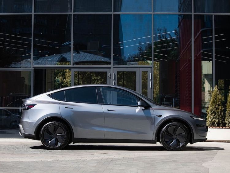 Tesla Model Y Long Range