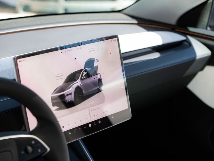 Tesla Model Y Long Range