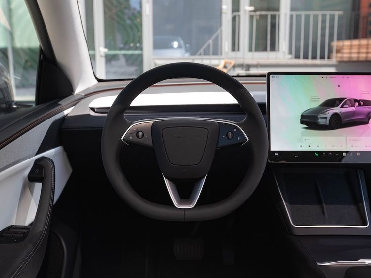 Tesla Model Y Long Range
