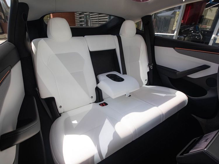 Tesla Model Y Long Range