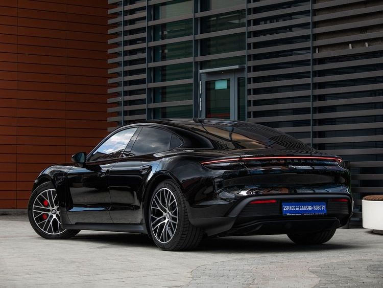 Porsche Taycan 4S
