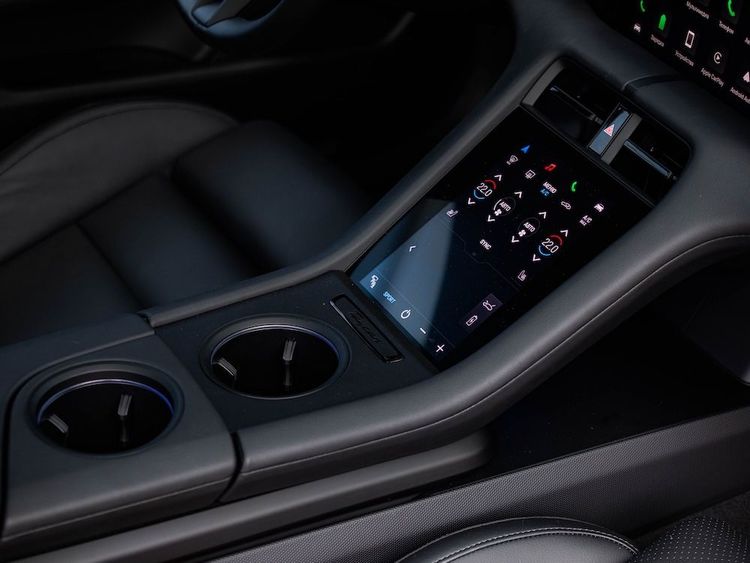 Porsche Taycan 4S
