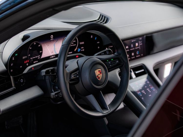 Porsche Taycan 4S