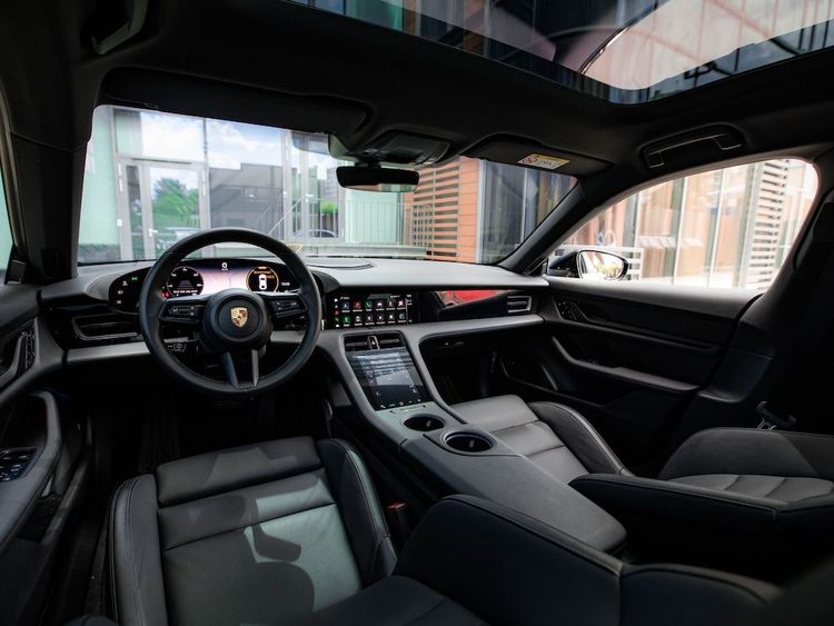 Porsche Taycan 4S