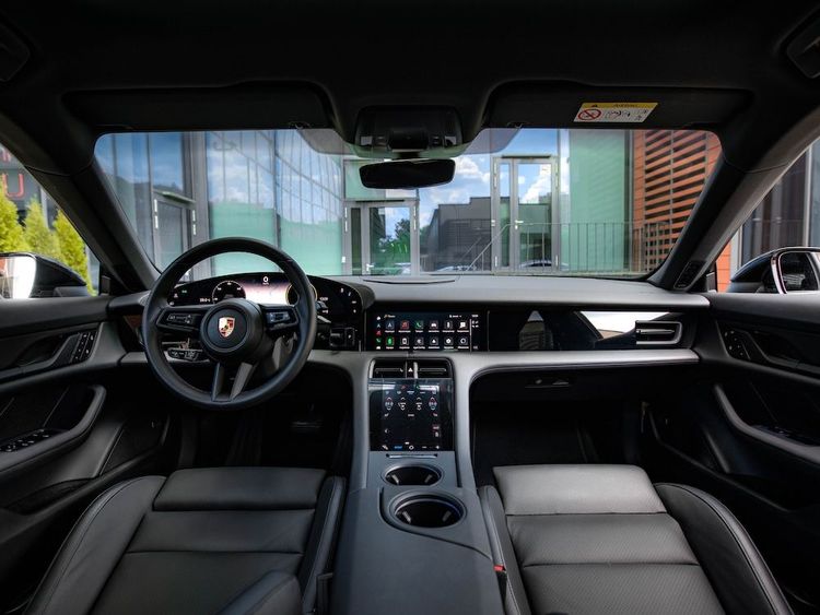 Porsche Taycan 4S