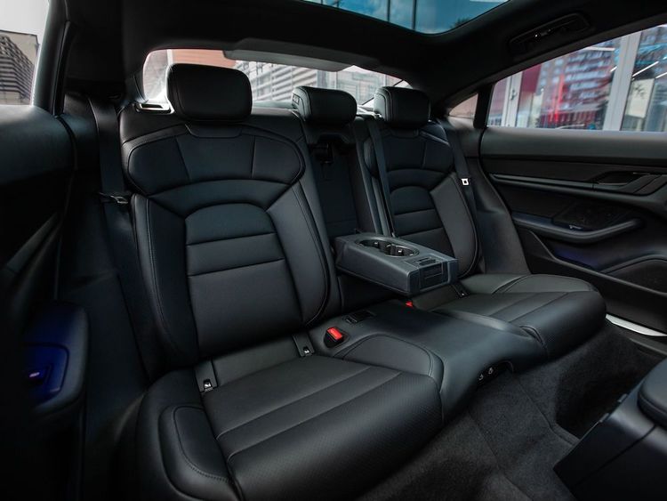 Porsche Taycan 4S