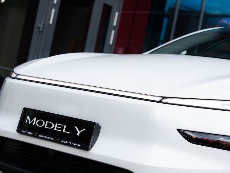 Tesla Model Y Long Range