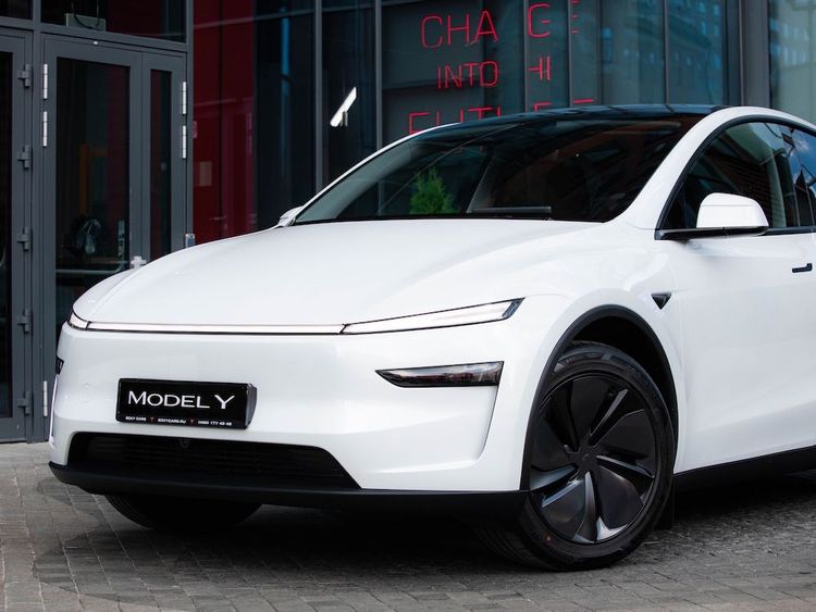 Tesla Model Y Long Range