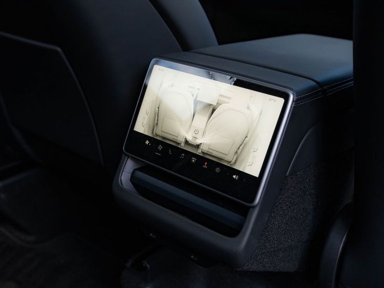 Tesla Model Y Long Range